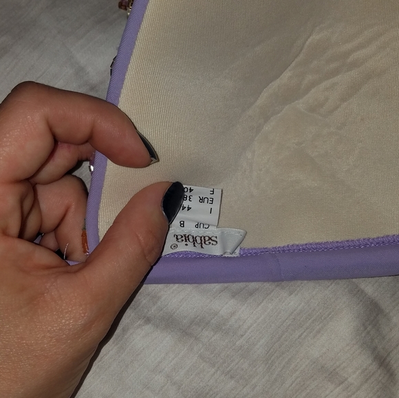 Beautiful beaded bikini - Picture 3 of 7